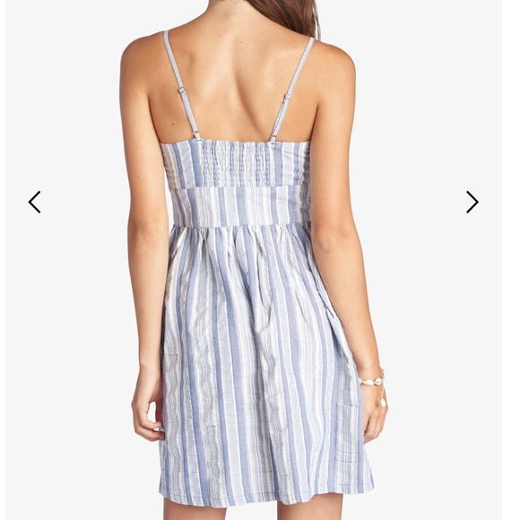 NWT Roxy Under the Cali Sun Dress - Picture 4 of 9
